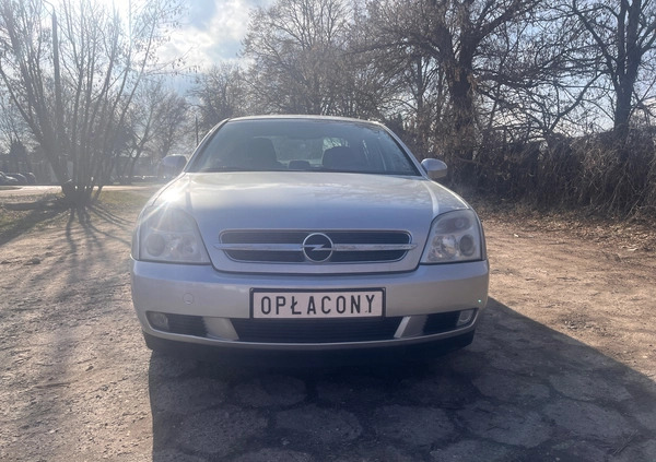 Opel Vectra cena 9100 przebieg: 240000, rok produkcji 2002 z Ostrołęka małe 46